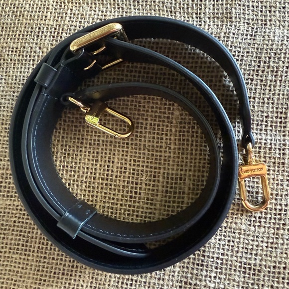 Louis Vuitton Odeon NM Handbag Monogram Canvas PM With Receipt - Picture 7 of 8